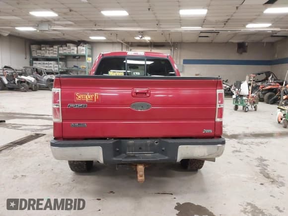 ✅ 2010 Ford F-150 XL • VIN: 1FTFX1EV9AFA11268 • Lot: 43867000. Wystawiony na IAAI z przebiegiem 169 939 mil. Bezpłatny archiwum sprzedaży aukcyjnych z USA i szczegółowy raport historii pojazdu na DreamBid. Zdjęcie 16.