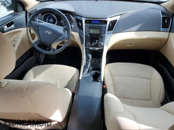 ✅ 2013 Hyundai Sonata GLS • VIN: 5NPEB4AC2DH733157 • Lot: 71794474. Listed on Copart with 190,554 mi. Free auction sales archive from the USA and detailed vehicle history report at DreamBid. Image 8.