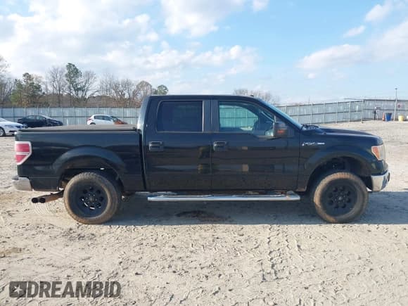✅ 2011 Ford F-150 Lariat • VIN: 1FTFW1CTXBFC93636 • Лот: 43782161. Опубликован ранее на IAAI с пробегом 196 585 миль. Бесплатный доступ к архиву аукционных продаж из США и подробный отчёт об истории автомобиля на DreamBid. Изображение 14.