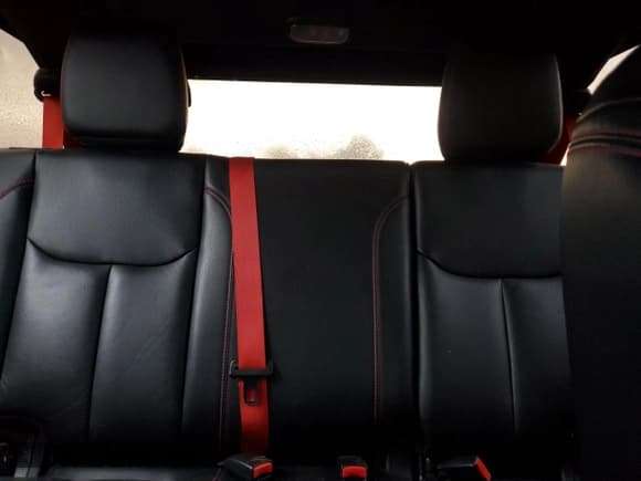 ✅ 2017 Jeep Wrangler Unlimited Rubicon Recon • VIN: 1C4BJWFG2HL739474 • Lot: 89562045. Wystawiony na Copart z przebiegiem 114 263 mil. Bezpłatny archiwum sprzedaży aukcyjnych z USA i szczegółowy raport historii pojazdu na DreamBid. Zdjęcie 10.