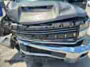 2017 Chevrolet Silverado 2500HD LTZ с VIN 1GC1KWEY4HF156440, выставлен на аукционе Copart как лот 71732905 с пробегом 180 327 миль миль и Списание • Salvage title. История ставок и продаж доступна на DreamBid. Изображение 11.