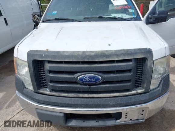 ✅ 2011 Ford F-150 XL • VIN: 1FTEX1CM3BFC07956 • Lot: 41897005. Wystawiony na IAAI z przebiegiem 277 429 mil. Bezpłatny archiwum sprzedaży aukcyjnych z USA i szczegółowy raport historii pojazdu na DreamBid. Zdjęcie 6.
