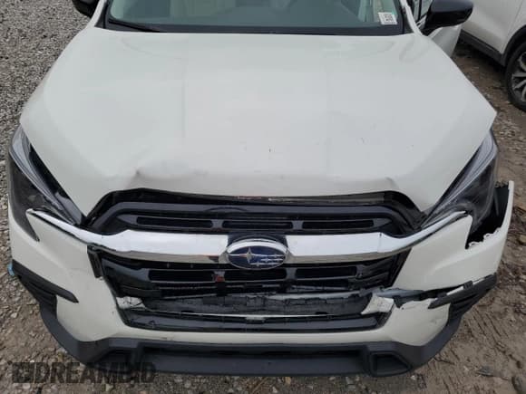 ✅ 2024 Subaru Ascent Limited • VIN: 4S4WMASD8R3421525 • Lot: 60427695. Listed on Copart with 44,260 mi. Free auction sales archive from the USA and detailed vehicle history report at DreamBid. Image 12.