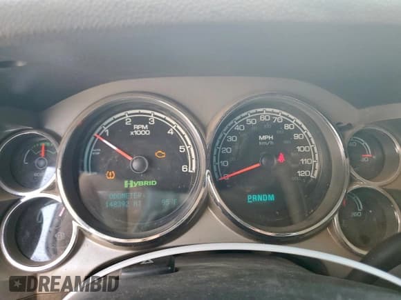 ✅ 2012 Chevrolet Silverado 1500 1HY • VIN: 3GCUKUEJ5CG298047 • Lot: 68750835. Listed on Copart with 148,392 mi. Free auction sales archive from the USA and detailed vehicle history report at DreamBid. Image 9.