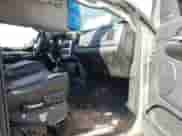 2004 Dodge 3500 ST z VIN 3D7LU38C34G105088, wystawiony jako IAAI lot #41493283 z przebiegiem Nie podano mil oraz . Historia ofert i sprzedaży dostępna na DreamBid. Obrazek 5.