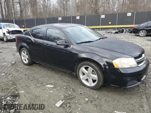 ✅ 2013 Dodge Avenger SE • VIN: 1C3CDZAB5DN605201 • Лот: 42595005. Опубликован ранее на Copart с пробегом 202 424 миль. Бесплатный доступ к архиву аукционных продаж из США и подробный отчёт об истории автомобиля на DreamBid. Изображение 4.