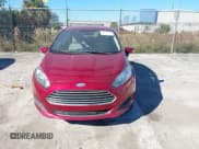 ✅ 2014 Ford Fiesta SE • VIN: 3FADP4BJ2EM216047 • Lot: 43685878. Wystawiony na IAAI z przebiegiem 68 649 mil. Bezpłatny archiwum sprzedaży aukcyjnych z USA i szczegółowy raport historii pojazdu na DreamBid. Zdjęcie 6.