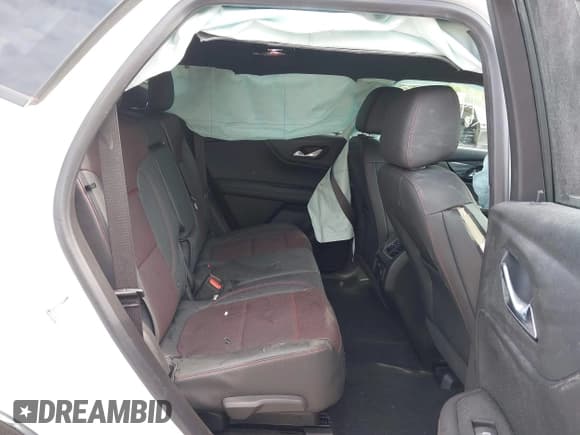 ✅ 2021 Chevrolet Blazer RS • VIN: 3GNKBKRS9MS529990 • Lot: 42440982. Wystawiony na IAAI z przebiegiem 51 701 mil. Bezpłatny archiwum sprzedaży aukcyjnych z USA i szczegółowy raport historii pojazdu na DreamBid. Zdjęcie 8.