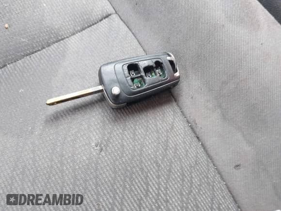 2015 Chevrolet Malibu LS with VIN 1G11A5SL3FF325083, listed as a IAAI auction lot 42898658 with 201,076 mi miles and . Bid and sale history available at DreamBid. Image 11.