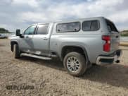 ✅ 2024 Chevrolet Silverado 2500HD LTZ • VIN: 2GC4YPEY9R1156198 • Лот: 71541415. Опубликован ранее на Copart с пробегом 41 933 миль. Бесплатный доступ к архиву аукционных продаж из США и подробный отчёт об истории автомобиля на DreamBid. Изображение 2.