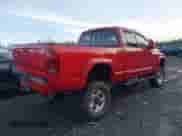 2004 Dodge 3500 ST z VIN 3D7LU38C34G276102, wystawiony jako IAAI lot #41056672 z przebiegiem 216 277 mil mil oraz . Historia ofert i sprzedaży dostępna na DreamBid. Obrazek 4.