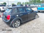 ✅ 2016 MINI Hardtop 4 Door • VIN: WMWXU1C55G2D11471 • Lot: 42965294. Listed on IAAI with 141,361 mi. Free auction sales archive from the USA and detailed vehicle history report at DreamBid. Image 4.