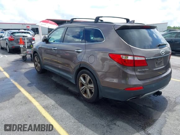 ✅ 2015 Hyundai Santa Fe GLS • VIN: KM8SR4HF1FU123219 • Лот: 42886758. Опубликован ранее на IAAI с пробегом 141 554 миль. Бесплатный доступ к архиву аукционных продаж из США и подробный отчёт об истории автомобиля на DreamBid. Изображение 3.