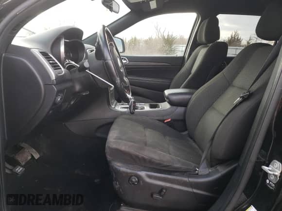 2021 Jeep Grand Cherokee Laredo X z VIN 1C4RJFAG9MC652591, wystawiony jako Copart lot #43970185 z przebiegiem 92 419 mil mil oraz Szkoda całkowita • Salvage title. Historia ofert i sprzedaży dostępna na DreamBid. Obrazek 7.