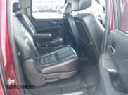 ✅ 2007 Chevrolet Suburban LT • VIN: 3GNFC16J87G263499 • Lot: 43705975. Listed on IAAI with Not provided. Free auction sales archive from the USA and detailed vehicle history report at DreamBid. Image 8.