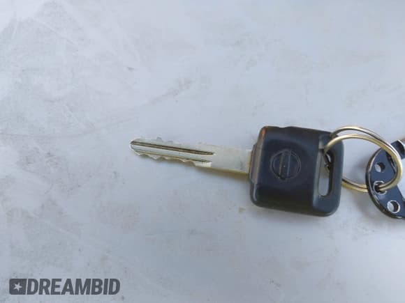 ✅ 2004 Nissan Titan SE • VIN: 1N6AA06B74N519515 • Лот: 42045227. Опубликован ранее на IAAI с пробегом 193 004 миль. Бесплатный доступ к архиву аукционных продаж из США и подробный отчёт об истории автомобиля на DreamBid. Изображение 11.