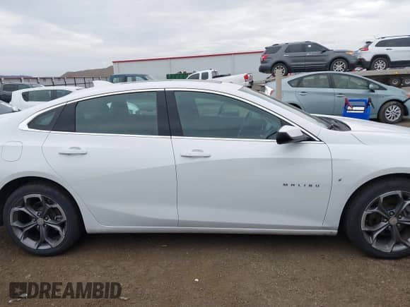 2024 Chevrolet Malibu LT с VIN 1G1ZD5ST4RF136327, выставлен на аукционе IAAI как лот 43605445 с пробегом 42 358 миль миль и . История ставок и продаж доступна на DreamBid. Изображение 13.
