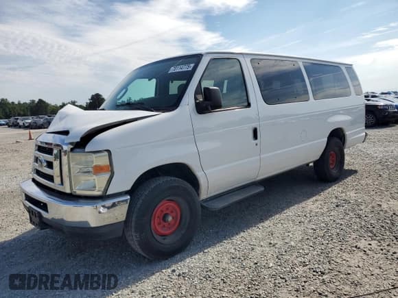 ✅ 2009 Ford Econoline Passenger XL • VIN: 1FBSS31L39DA51838 • Lot: 70114775. Wystawiony na Copart z przebiegiem 123 630 mil. Bezpłatny archiwum sprzedaży aukcyjnych z USA i szczegółowy raport historii pojazdu na DreamBid. Zdjęcie 1.