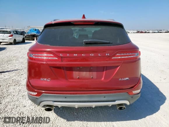 ✅ 2016 Lincoln MKC Reserve • VIN: 5LMTJ3DH4GUJ18981 • Lot: 86105565. Wystawiony na Copart z przebiegiem 87 309 mil. Bezpłatny archiwum sprzedaży aukcyjnych z USA i szczegółowy raport historii pojazdu na DreamBid. Zdjęcie 6.