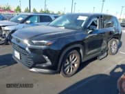 ✅ 2024 Toyota Highlander XLE • VIN: 5TDAAAB52RS003735 • Лот: 42373845. Опубликован ранее на IAAI с пробегом 12 569 миль. Бесплатный доступ к архиву аукционных продаж из США и подробный отчёт об истории автомобиля на DreamBid. Изображение 2.