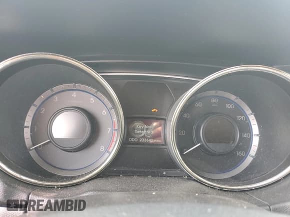 ✅ 2012 Hyundai Sonata SE • VIN: 5NPEC4AC4CH466406 • Lot: 74525684. Listed on Copart with 233,642 mi. Free auction sales archive from the USA and detailed vehicle history report at DreamBid. Image 9.