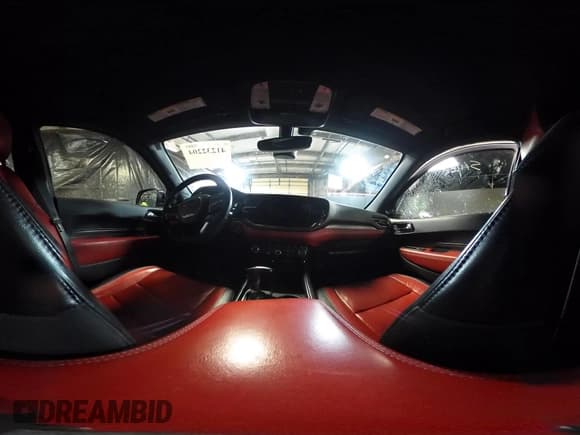 ✅ 2022 Dodge Durango R/T • VIN: 1C4SDHCT2NC224281 • Lot: 41232204. Listed on IAAI with 50,748 mi. Free auction sales archive from the USA and detailed vehicle history report at DreamBid. Image 18.