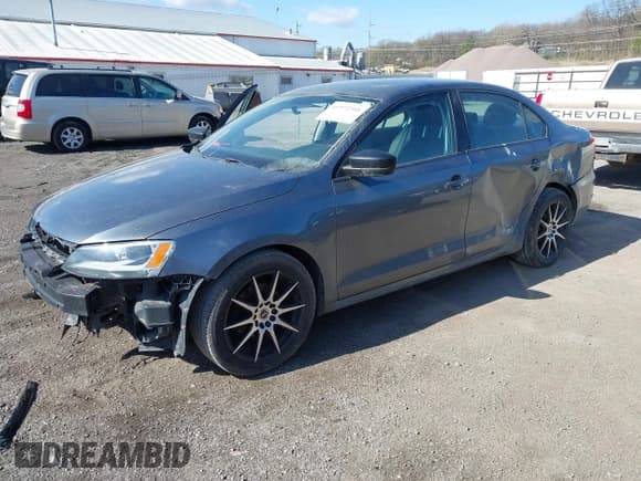 ✅ 2012 Volkswagen Jetta S • VIN: 3VW2K7AJ2CM417329 • Lot: 41972316. Listed on IAAI with 200,299 mi. Free auction sales archive from the USA and detailed vehicle history report at DreamBid. Image 2.