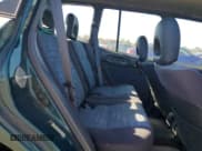 ✅ 1996 Toyota RAV4 • VIN: JT3HP10V8T7012204 • Lot: 89667955. Wystawiony na Copart z przebiegiem 207 780 mil. Bezpłatny archiwum sprzedaży aukcyjnych z USA i szczegółowy raport historii pojazdu na DreamBid. Zdjęcie 11.