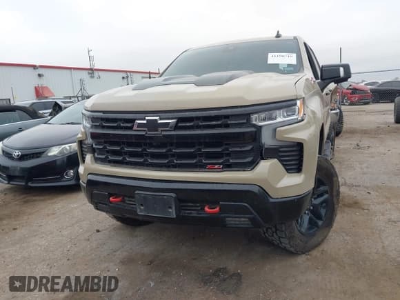 ✅ 2022 Chevrolet Silverado 1500 LT Trail Boss • VIN: 3GCUDFED4NG518510 • Lot: 41190719. Wystawiony na IAAI z przebiegiem 42 517 mil. Bezpłatny archiwum sprzedaży aukcyjnych z USA i szczegółowy raport historii pojazdu na DreamBid. Zdjęcie 11.