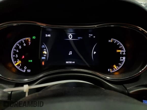 ✅ 2020 Jeep Grand Cherokee Laredo • VIN: 1C4RJFAGXLC420841 • Lot: 91309745. Wystawiony na Copart z przebiegiem 68 785 mil. Bezpłatny archiwum sprzedaży aukcyjnych z USA i szczegółowy raport historii pojazdu na DreamBid. Zdjęcie 9.