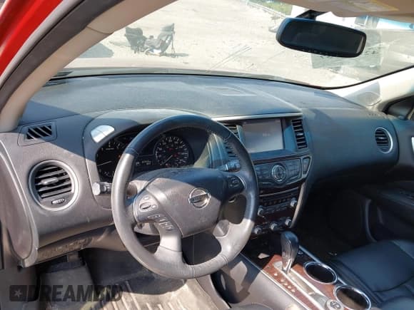 ✅ 2015 Nissan Pathfinder Platinum • VIN: 5N1AR2MM9FC653285 • Lot: 42810357. Listed on IAAI with 82,800 mi. Free auction sales archive from the USA and detailed vehicle history report at DreamBid. Image 17.