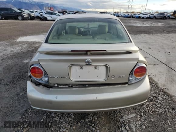 ✅ 2002 Nissan Maxima SE • VIN: JN1DA31D42T203883 • Лот: 93266635. Опубликован ранее на Copart с пробегом 159 128 миль. Бесплатный доступ к архиву аукционных продаж из США и подробный отчёт об истории автомобиля на DreamBid. Изображение 6.