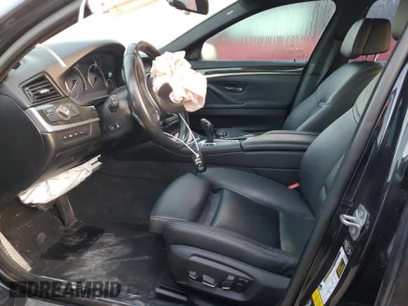 ✅ 2014 BMW 5 Series 550i xDrive • VIN: WBAKP9C50ED693603 • Lot: 49084965. Listed on Copart with 133,048 mi. Free auction sales archive from the USA and detailed vehicle history report at DreamBid. Image 7.