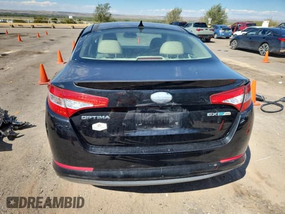 ✅ 2013 Kia Optima EX • VIN: KNAGM4AD9D5053815 • Lot: 85191875. Wystawiony na Copart z przebiegiem 104 755 mil. Bezpłatny archiwum sprzedaży aukcyjnych z USA i szczegółowy raport historii pojazdu na DreamBid. Zdjęcie 6.