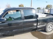 ✅ 2000 Chevrolet Silverado 1500 LS • VIN: 2GCEC19T6Y1376833 • Lot: 43355140. Wystawiony na IAAI z przebiegiem 228 369 mil. Bezpłatny archiwum sprzedaży aukcyjnych z USA i szczegółowy raport historii pojazdu na DreamBid. Zdjęcie 17.