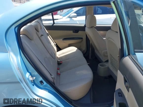 ✅ 2010 Hyundai Accent GLS • VIN: KMHCN4AC4AU508332 • Лот: 42478560. Опубликован ранее на IAAI с пробегом 138 120 миль. Бесплатный доступ к архиву аукционных продаж из США и подробный отчёт об истории автомобиля на DreamBid. Изображение 8.