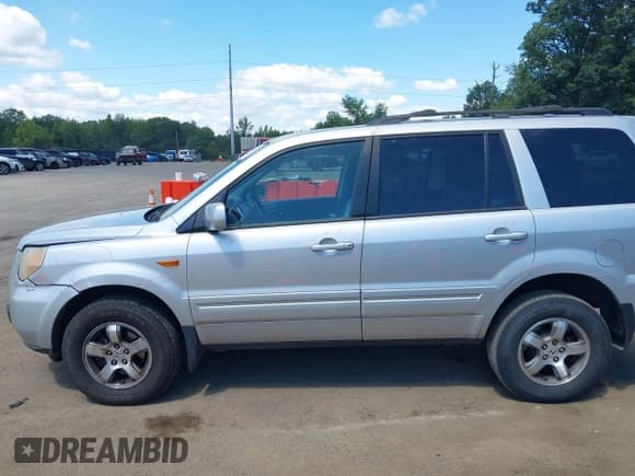 ✅ 2008 Honda Pilot EX-L • VIN: 5FNYF18738B019101 • Лот: 43007957. Опубликован ранее на IAAI с пробегом 242 110 миль. Бесплатный доступ к архиву аукционных продаж из США и подробный отчёт об истории автомобиля на DreamBid. Изображение 14.