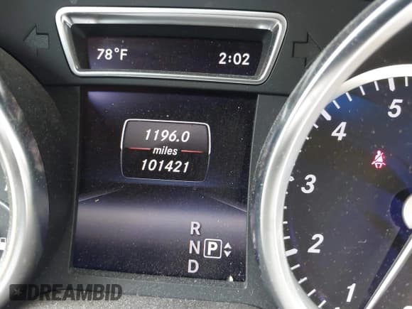 ✅ 2015 Mercedes-Benz GL 450 • VIN: 4JGDF6EE6FA501500 • Lot: 41724903. Listed on IAAI with 101,421 mi. Free auction sales archive from the USA and detailed vehicle history report at DreamBid. Image 15.