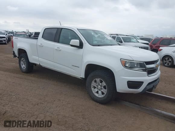 ✅ 2018 Chevrolet Colorado 4WD Work Truck • VIN: 1GCGTBEN2J1189252 • Лот: 42370251. Опубликован ранее на IAAI с пробегом 135 873 миль. Бесплатный доступ к архиву аукционных продаж из США и подробный отчёт об истории автомобиля на DreamBid. Изображение 1.