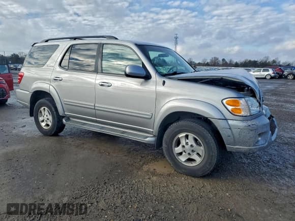 ✅ 2002 Toyota Sequoia Limited • VIN: 5TDBT48A82S124702 • Lot: 94419505. Listed on Copart with 280,325 mi. Free auction sales archive from the USA and detailed vehicle history report at DreamBid. Image 4.