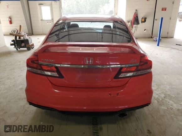 ✅ 2015 Honda Civic Si • VIN: 2HGFB6E59FH700732 • Лот: 86079835. Опубликован ранее на Copart с пробегом 239 308 миль. Бесплатный доступ к архиву аукционных продаж из США и подробный отчёт об истории автомобиля на DreamBid. Изображение 6.