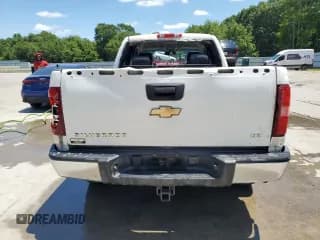 ✅ 2007 Chevrolet Silverado 1500 1LT • VIN: 2GCEC19JX71674539 • Lot: 55626164. Listed on Copart with 299,124 mi. Free auction sales archive from the USA and detailed vehicle history report at DreamBid. Image 6.