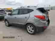 2013 Hyundai Tucson GLS z VIN KM8JU3AC6DU653140, wystawiony jako Copart lot #56669105 z przebiegiem 162 901 mil mil oraz Szkoda całkowita • Salvage title. Historia ofert i sprzedaży dostępna na DreamBid. Obrazek 2.