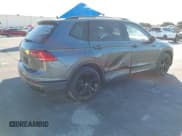 ✅ 2023 Volkswagen Tiguan SE R-Line Black • VIN: 3VV8B7AXXPM135092 • Лот: 43730825. Опубликован ранее на IAAI с пробегом 28 122 миль. Бесплатный доступ к архиву аукционных продаж из США и подробный отчёт об истории автомобиля на DreamBid. Изображение 4.