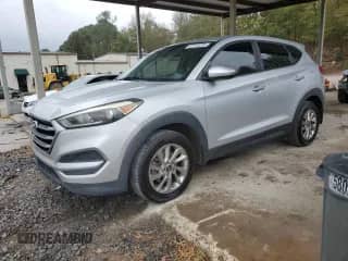 2018 Hyundai Tucson SE z VIN KM8J23A42JU645109, wystawiony jako Copart lot #87210205 z przebiegiem 161 201 mil mil oraz Czysty tytuł • Clean title. Historia ofert i sprzedaży dostępna na DreamBid. Obrazek 1.