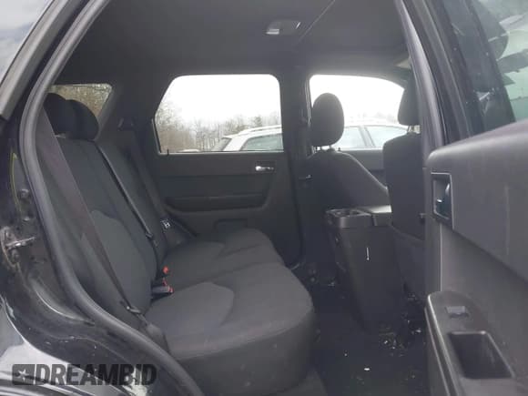 ✅ 2008 Mercury Mariner • VIN: 4M2CU81Z08KJ24857 • Лот: 41645349. Опубликован ранее на IAAI с пробегом 214 314 миль. Бесплатный доступ к архиву аукционных продаж из США и подробный отчёт об истории автомобиля на DreamBid. Изображение 8.