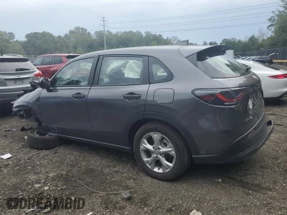 ✅ 2024 Honda HR-V LX • VIN: 3CZRZ2H35RM780475 • Lot: 81952485. Wystawiony na Copart z przebiegiem Nie podano. Bezpłatny archiwum sprzedaży aukcyjnych z USA i szczegółowy raport historii pojazdu na DreamBid. Zdjęcie 2.