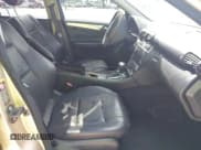 ✅ 2005 Mercedes-Benz C 320 • VIN: WDBRF64J45F610076 • Lot: 42422374. Listed on IAAI with 136,991 mi. Free auction sales archive from the USA and detailed vehicle history report at DreamBid. Image 5.