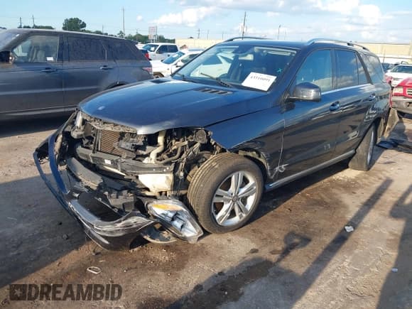 ✅ 2015 Mercedes-Benz M 350 • VIN: 4JGDA5JB7FA454420 • Лот: 43310091. Опубликован ранее на IAAI с пробегом 88 872 миль. Бесплатный доступ к архиву аукционных продаж из США и подробный отчёт об истории автомобиля на DreamBid. Изображение 16.