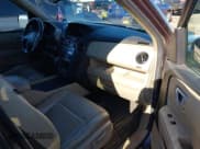 ✅ 2014 Honda Pilot EX-L • VIN: 5FNYF4H69EB028292 • Lot: 43549060. Wystawiony na IAAI z przebiegiem Nie podano. Bezpłatny archiwum sprzedaży aukcyjnych z USA i szczegółowy raport historii pojazdu na DreamBid. Zdjęcie 5.